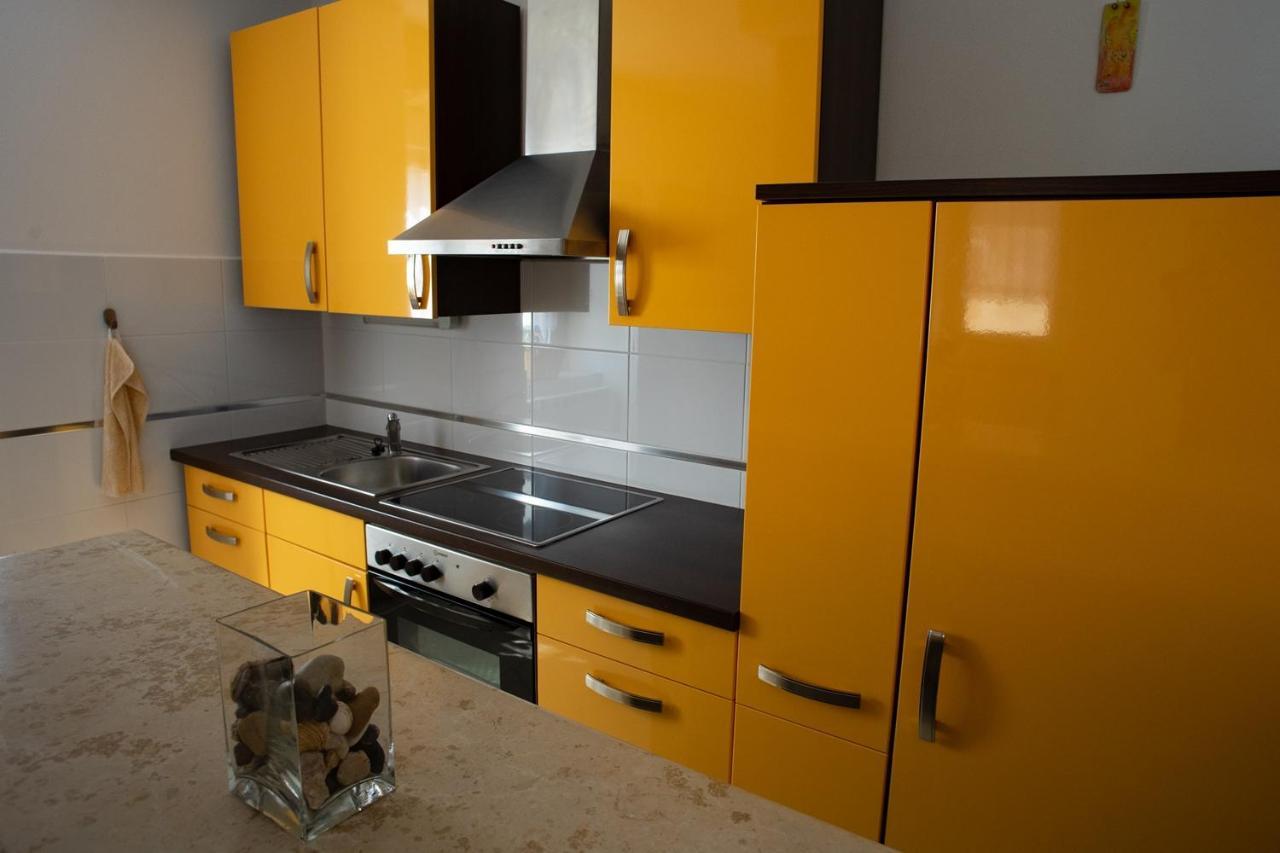 Olive Tree Apartments Umag Exterior foto